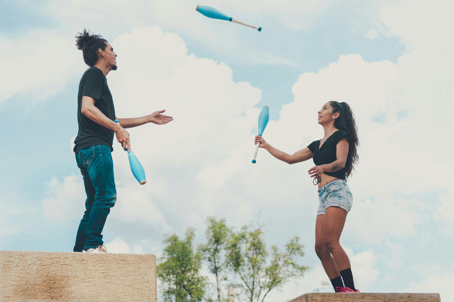 learn to juggle