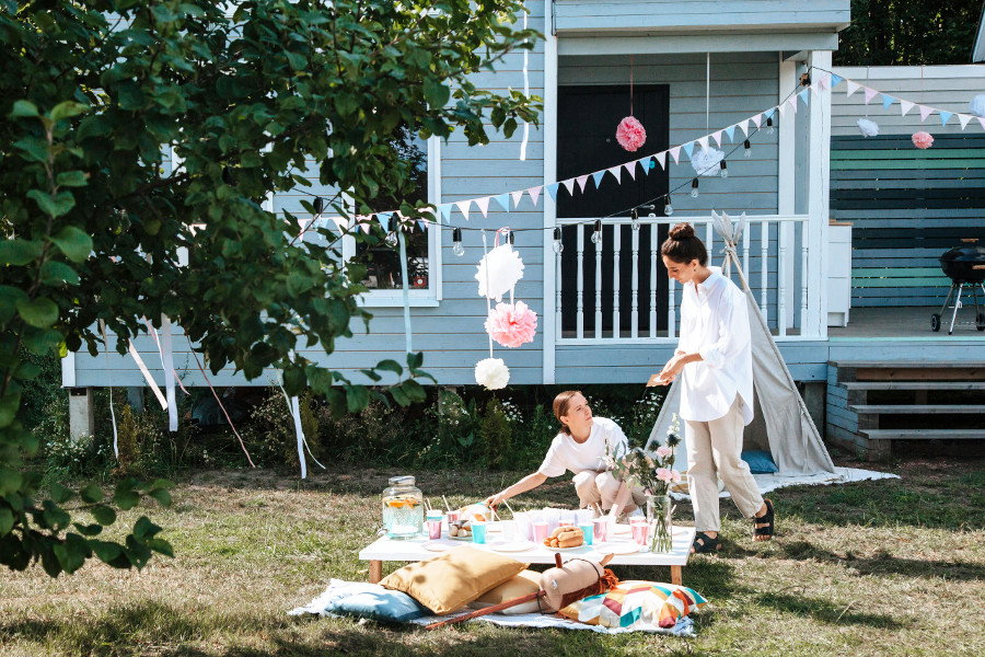 seasonal home decoration: summer